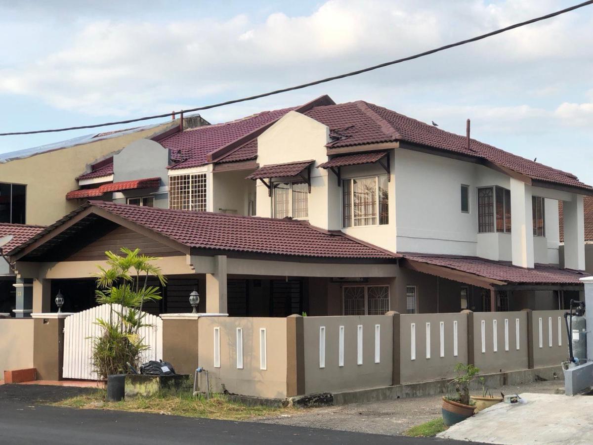 Fateh Homestay - Muji Concept Family House Rawang Exterior photo